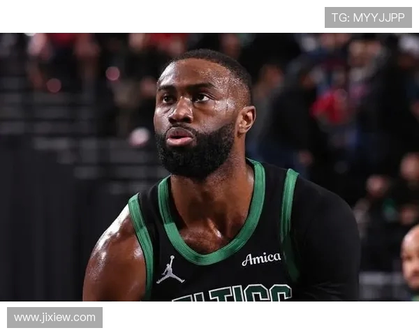 杰伦布朗本赛季三双表现惊艳已达三次创个人新高